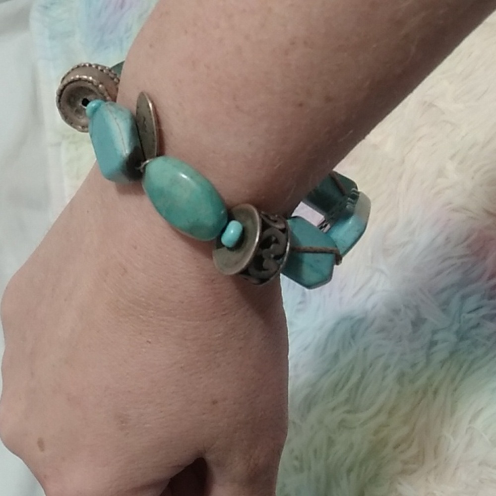 SALE! Silpada Retired Turquoise & Sterling Silver Stretch Bracelet B2162 - Picture 8 of 9